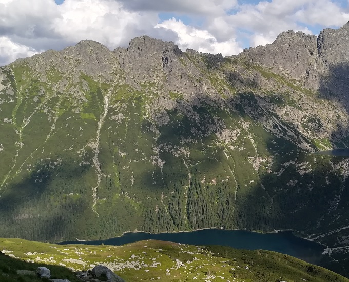 Grań Żabiego. Widok z Miedzianego.