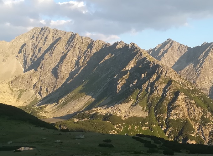 Pośredni Wierszyk. Widok z Zaworów.